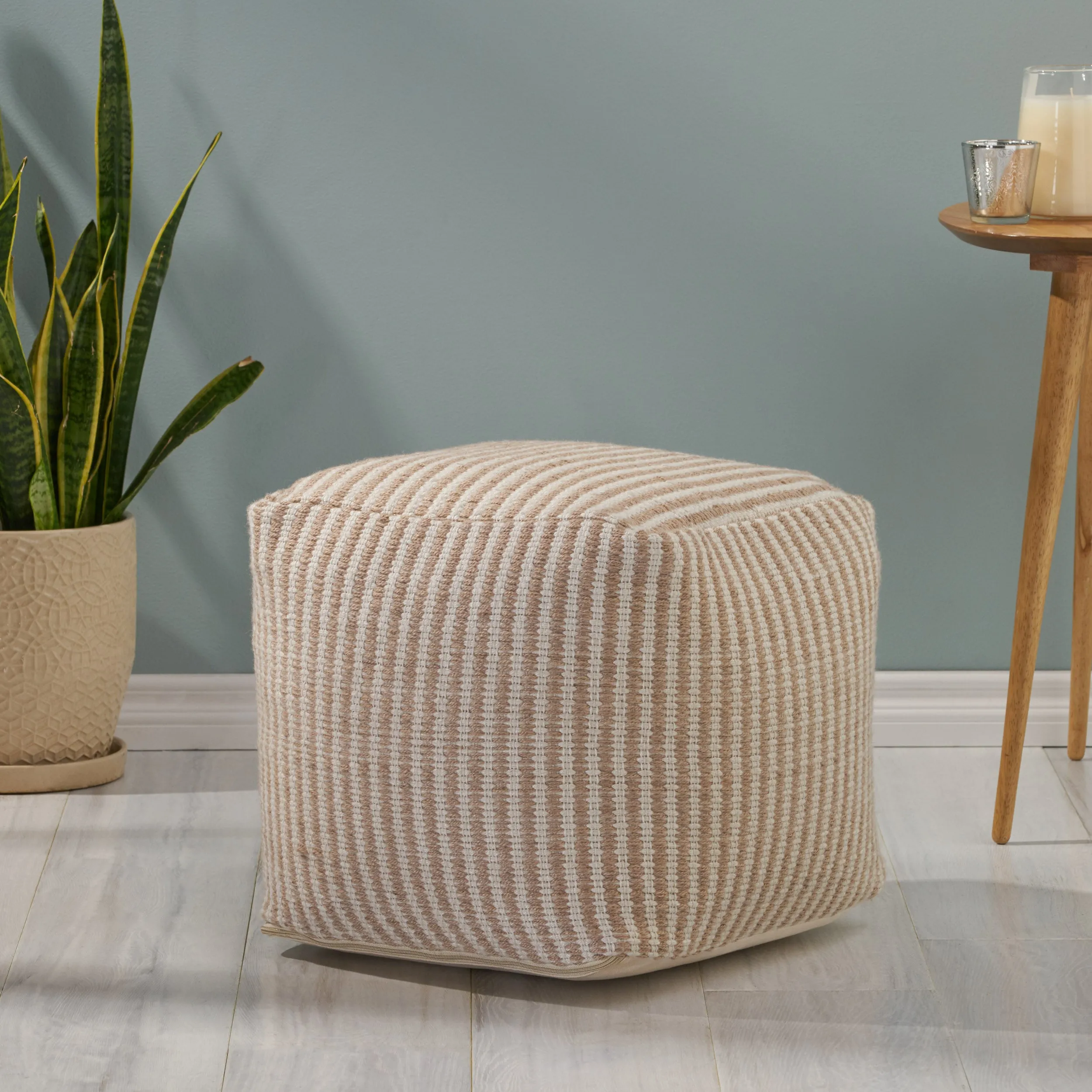 Ishara Boho Yarn Pouf