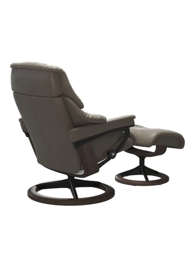 Stressless® Reno Signature Recliner with Footstool